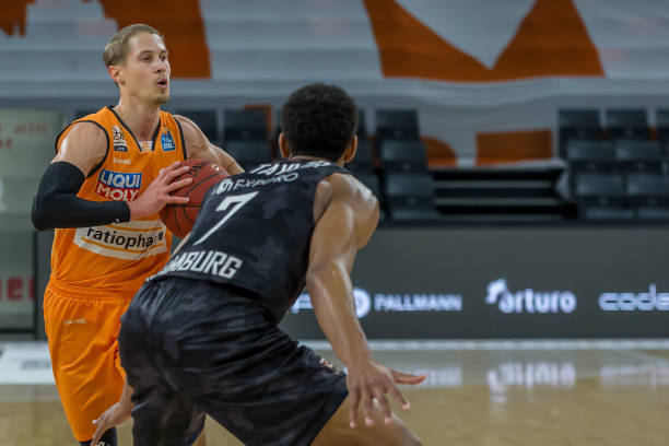 锦标赛中 锦标赛中